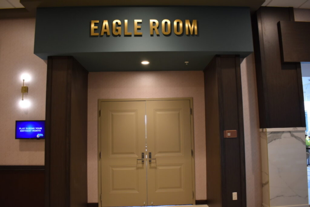 Eagle Room - Oak Grove