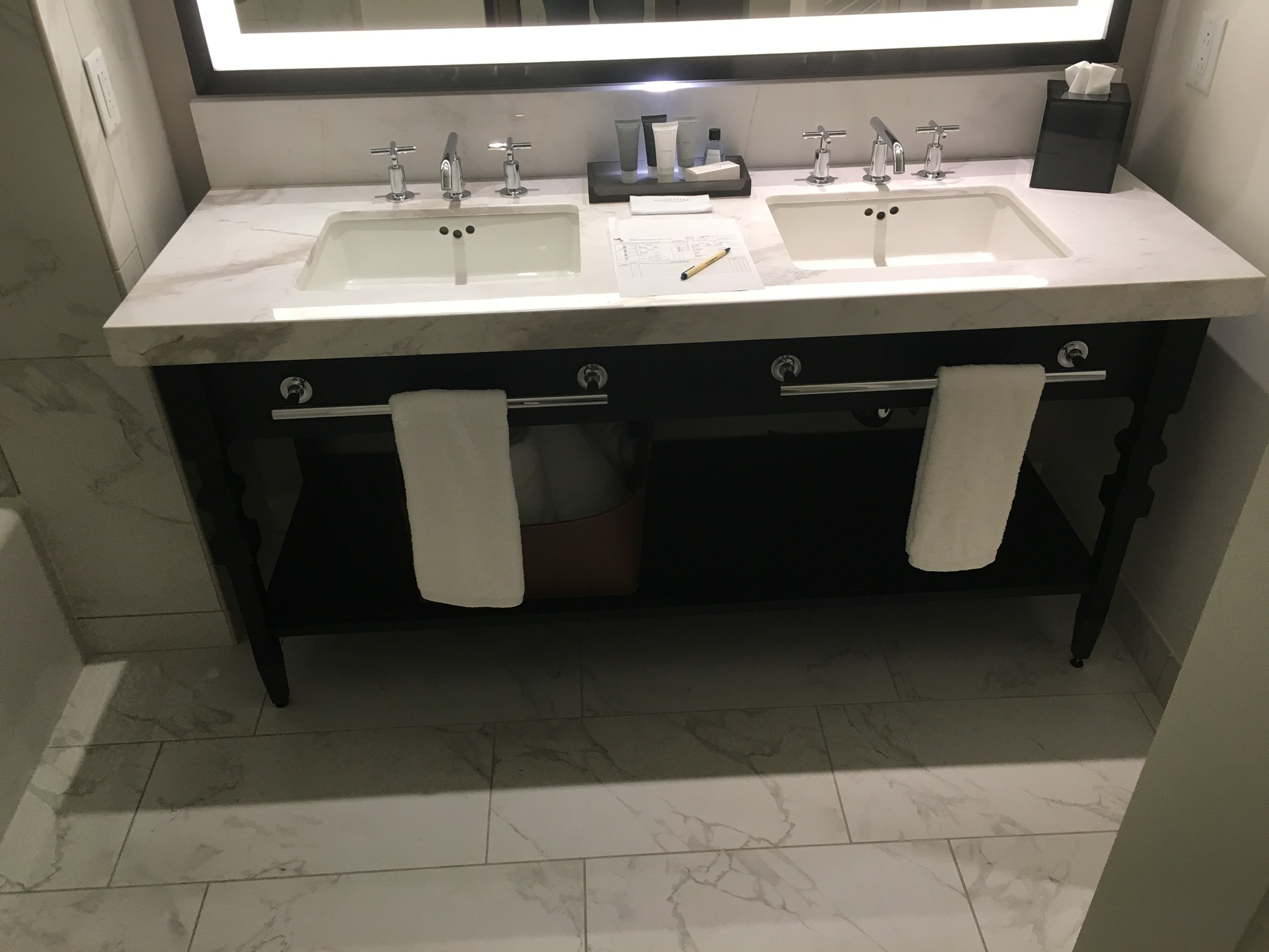 JW Bathroom Sink